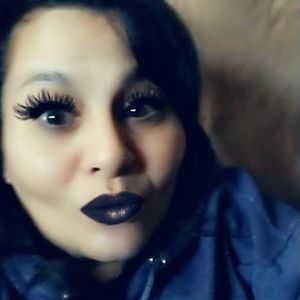 Meet your Posher, Gina